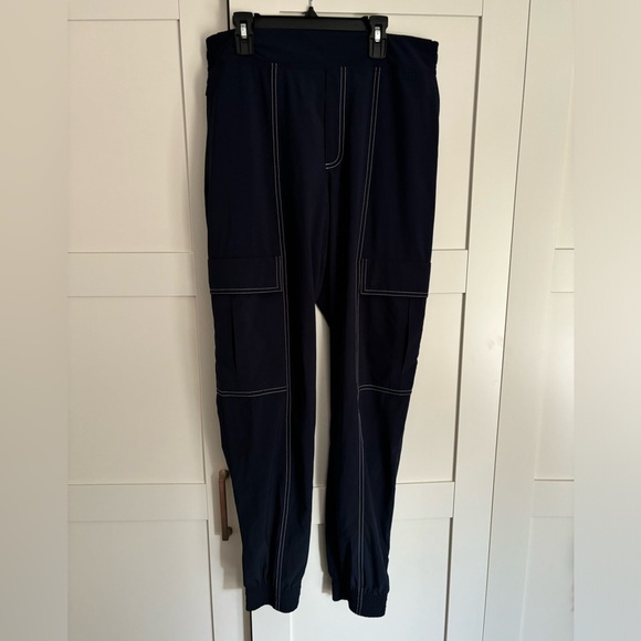 Athleta Chelsea Utility Jogger in Navy White Stitching Size 6 Tall Navy Athletic - Picture 3 of 7
